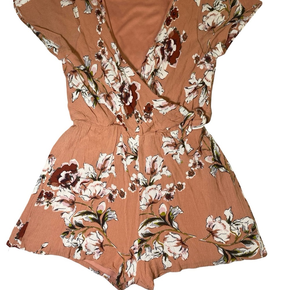 Everly coral Romper with floral‎ print size S